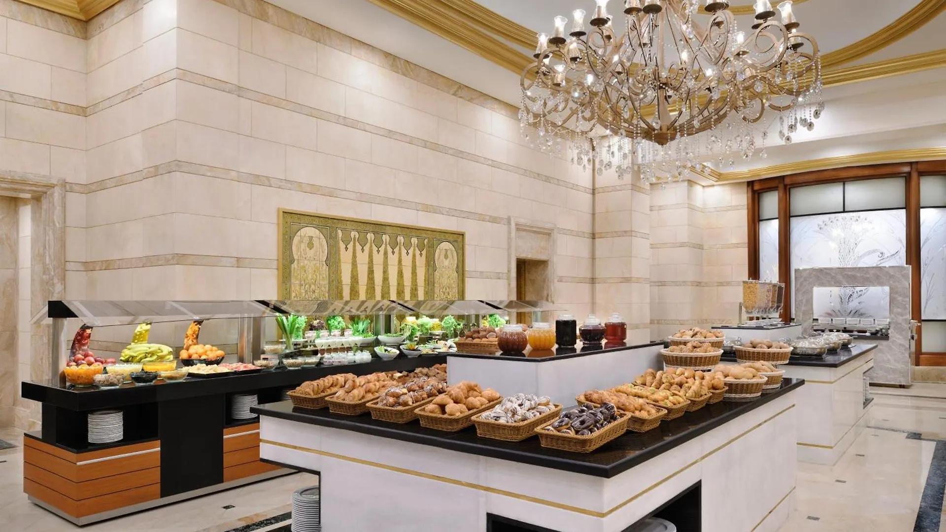 Dar Al Hijra InterContinental, an IHG Hotel Medina 5*,  Saoedi-Arabië